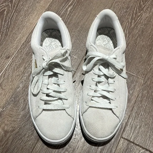 PUMA BASKET REMASTERED SUEDE SNEAKERS, size 9 in white - Picture 2 of 4